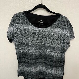 Made for Life Graphic Boxy Black and Gray T-Shirt